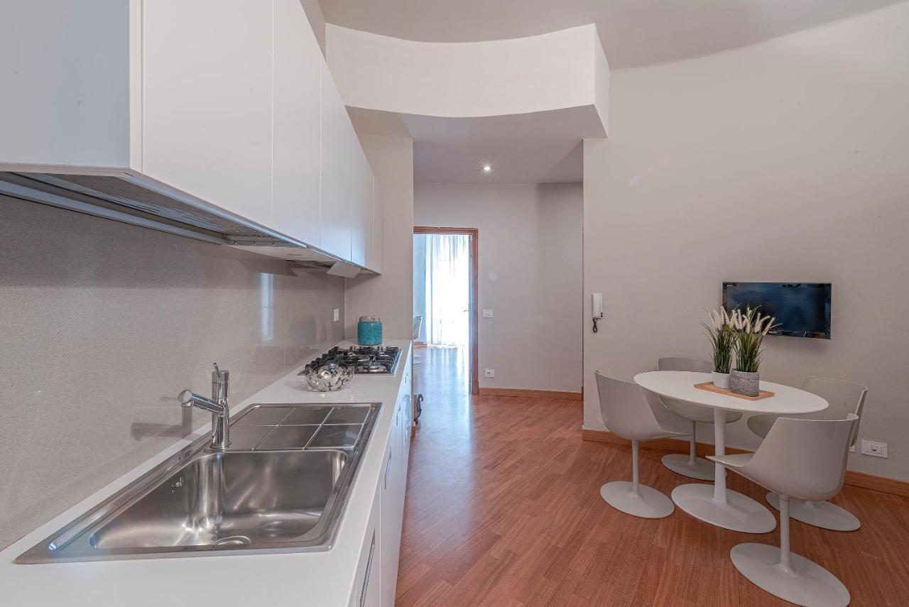 Poppy'S House Apartment La Spezia Luaran gambar